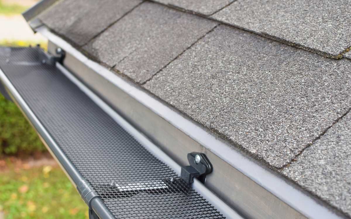 Elite Metal Construction Roofing Services - Rain Gutters